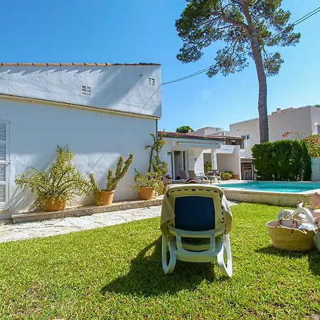 度假居 埃斯诺莱18度假屋 *