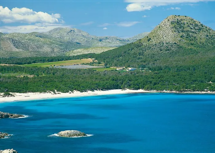 Nyaraló Es Norai 18